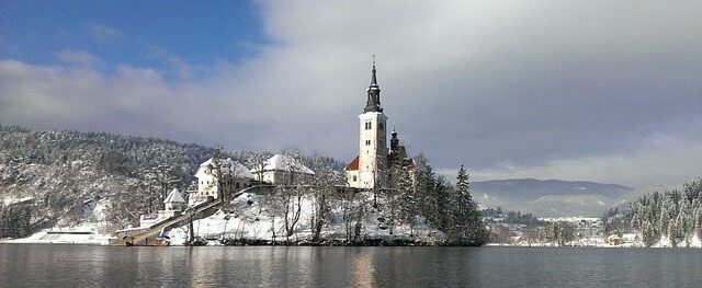 Winter Gems Slovinea